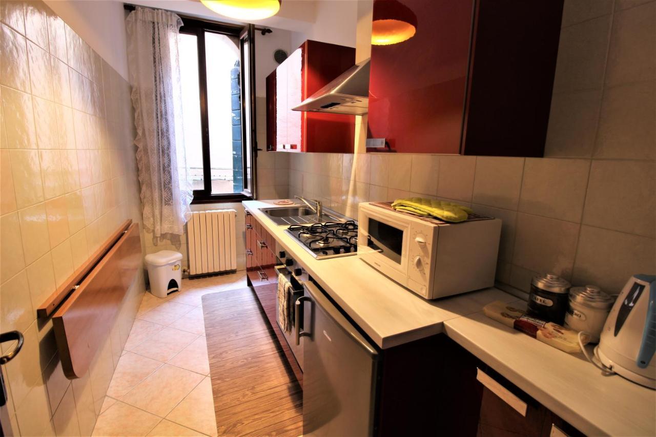 Central And Spacious Apartment Venice Luaran gambar